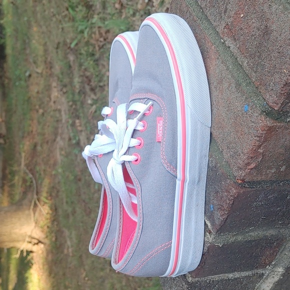 Vans Shoes - Vans Unisex Gray Canvas/ Pink Trim Sneaker Size 5.5